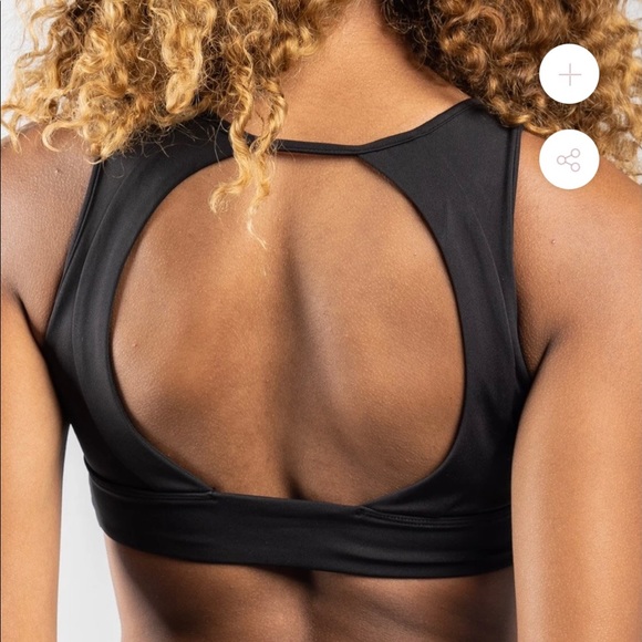 BNWT BUFFBUNNY Maraschino Sports Bra Black - S - Picture 2 of 4